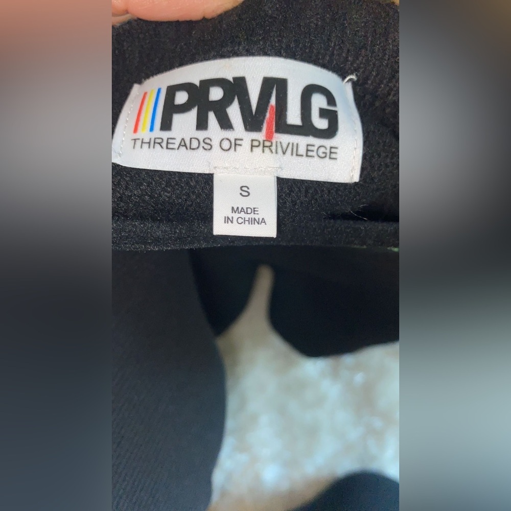 THREADS OF PRVLG
Black Leopard-print Cashmere Jumper - Picture 5 of 13